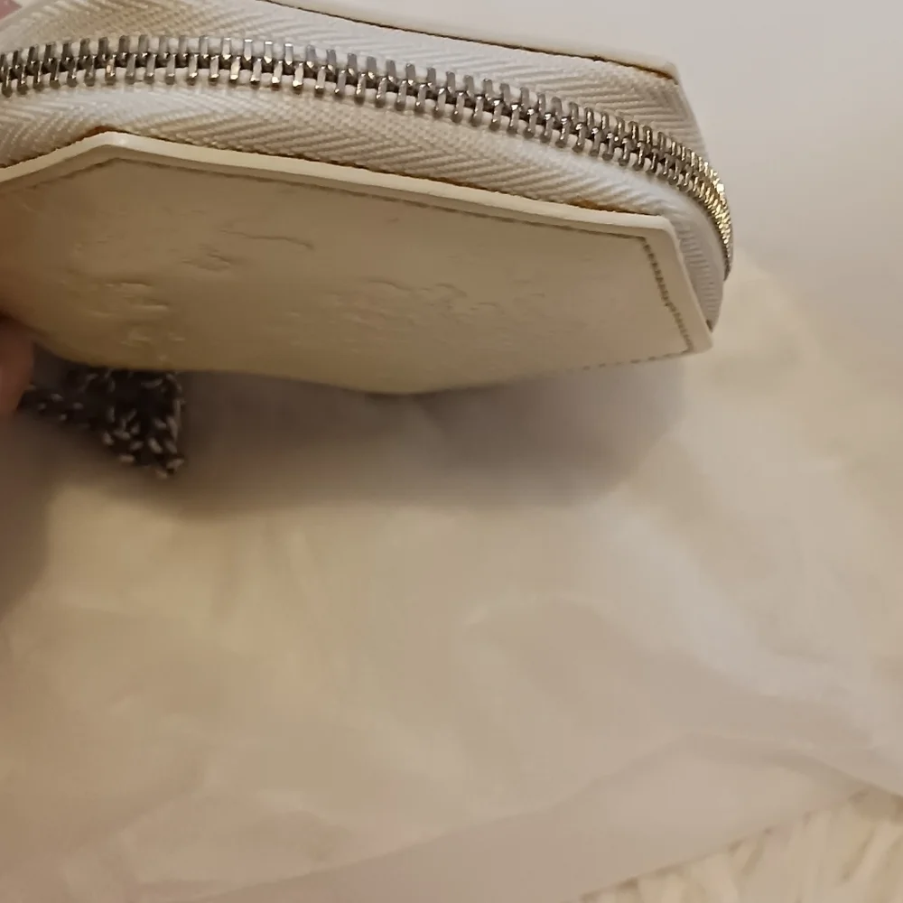 Louis vuitton Vernis Porte Monnaie Flocon coin purse.
